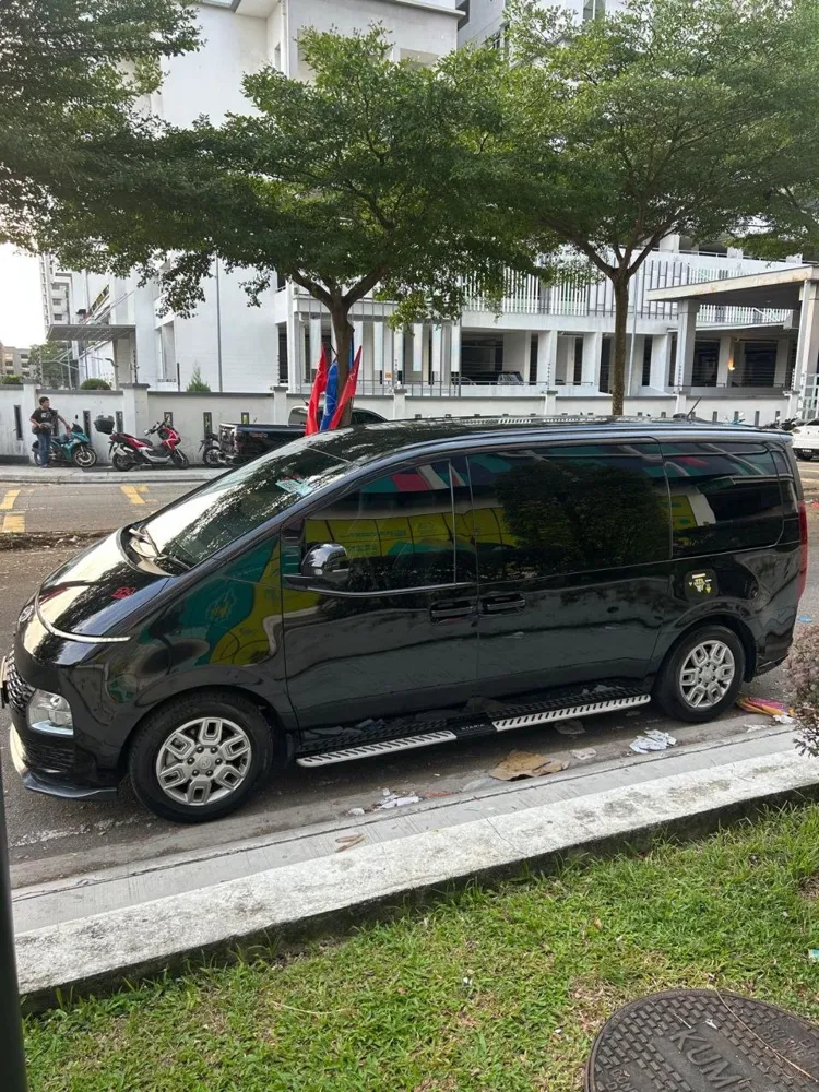Kereta sewa Hyundai Staria Plus Melaka, Tampin & Seg