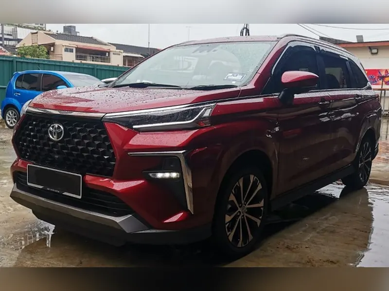 Toyota Veloz sewa Melaka